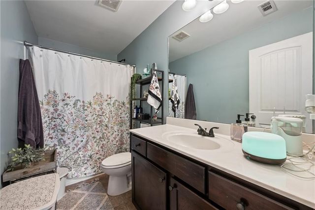 555 Evergreen Way, Jefferson, GA 30549