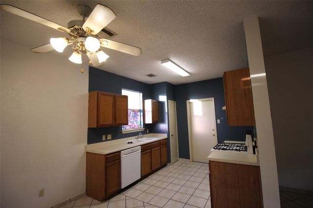 8622 PINEY CREEK BND, Austin, TX 78745