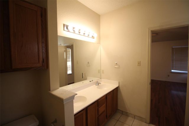 8622 PINEY CREEK BND, Austin, TX 78745