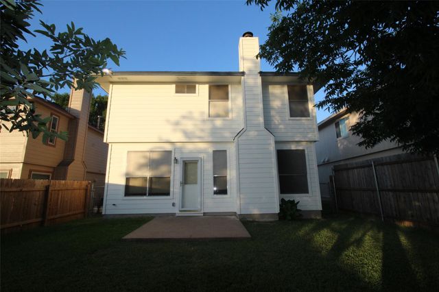 8622 PINEY CREEK BND, Austin, TX 78745