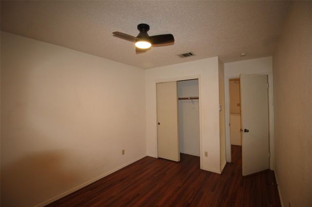 8622 PINEY CREEK BND, Austin, TX 78745