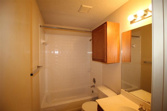 8622 PINEY CREEK BND, Austin, TX 78745
