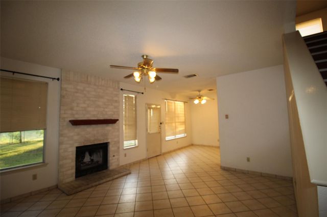 8622 PINEY CREEK BND, Austin, TX 78745