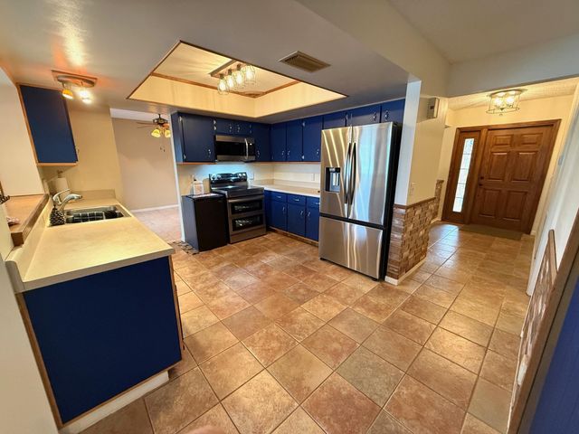 10253 SW 57th Court, Cooper City, FL 33328