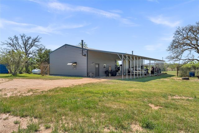6475 County Road 216, Llano, TX 78643