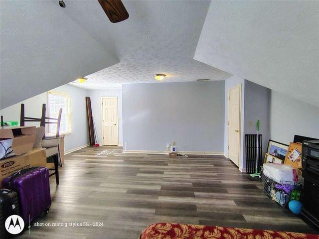 5121 Huntshire Lane, Lilburn, GA 30047