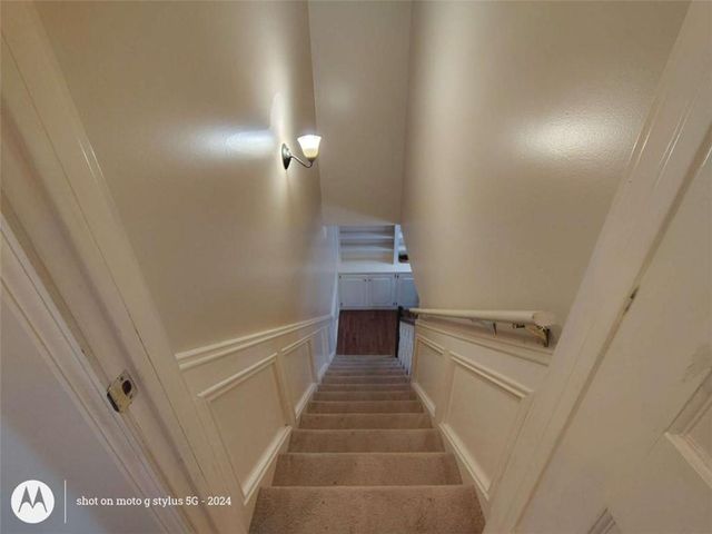 5121 Huntshire Lane, Lilburn, GA 30047