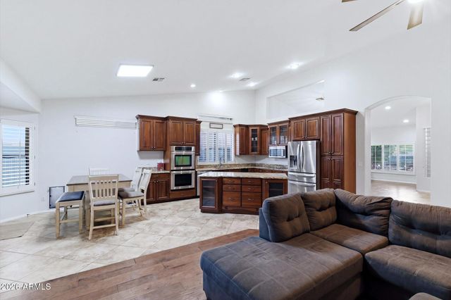 24029 N 82ND Avenue, Peoria, AZ 85383