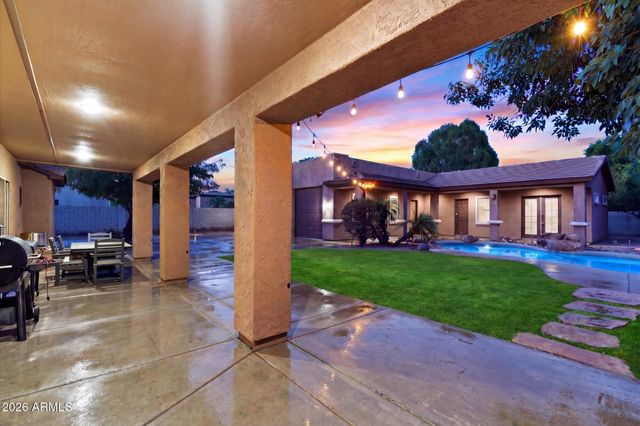 24029 N 82ND Avenue, Peoria, AZ 85383