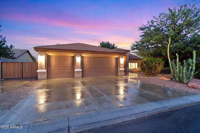 24029 N 82ND Avenue, Peoria, AZ 85383
