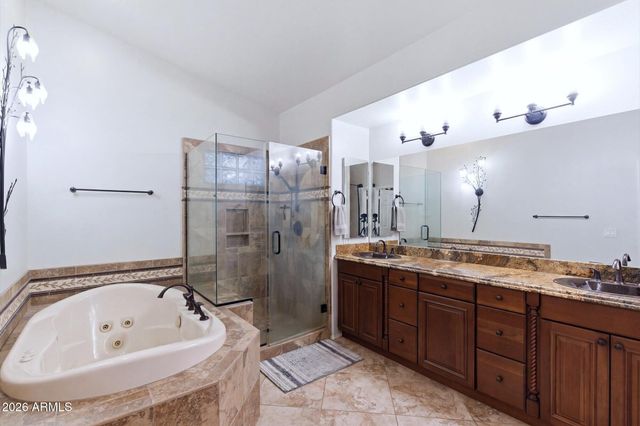 24029 N 82ND Avenue, Peoria, AZ 85383