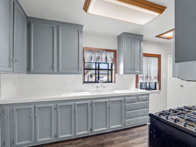 303 W Fedora Avenue, Fresno, CA 93705