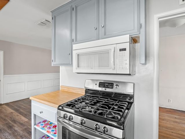 303 W Fedora Avenue, Fresno, CA 93705