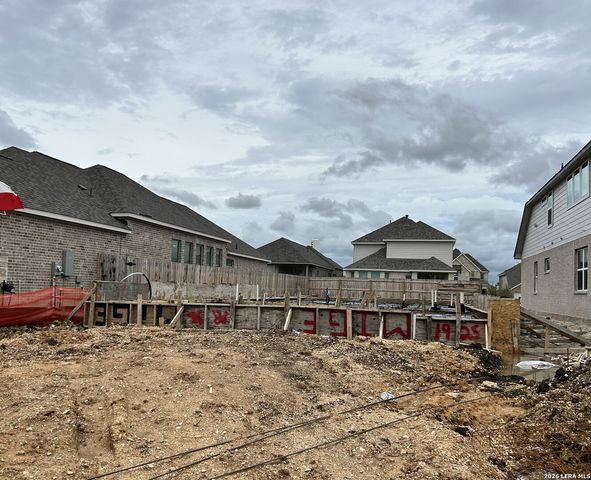 249 ALPINE LKS, New Braunfels, TX 78130
