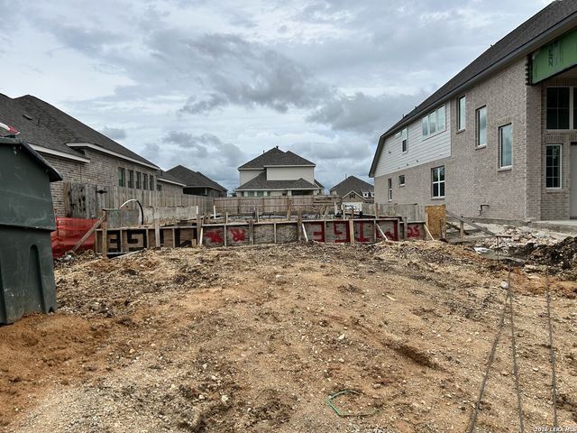 249 ALPINE LKS, New Braunfels, TX 78130