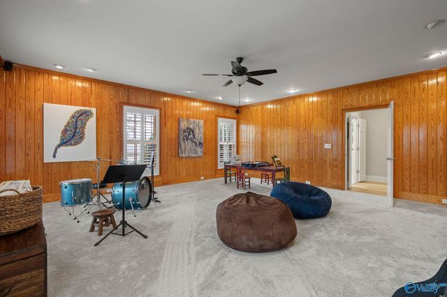 141 Brooks Circle, Brownsboro, AL 35741