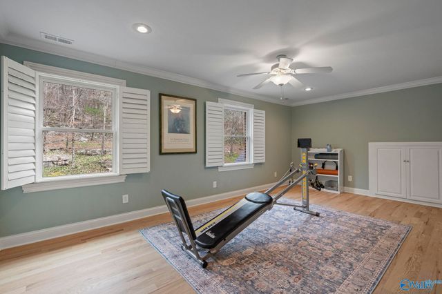 141 Brooks Circle, Brownsboro, AL 35741