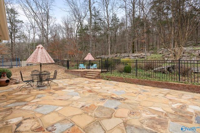 141 Brooks Circle, Brownsboro, AL 35741