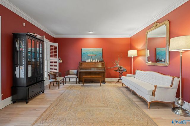 141 Brooks Circle, Brownsboro, AL 35741