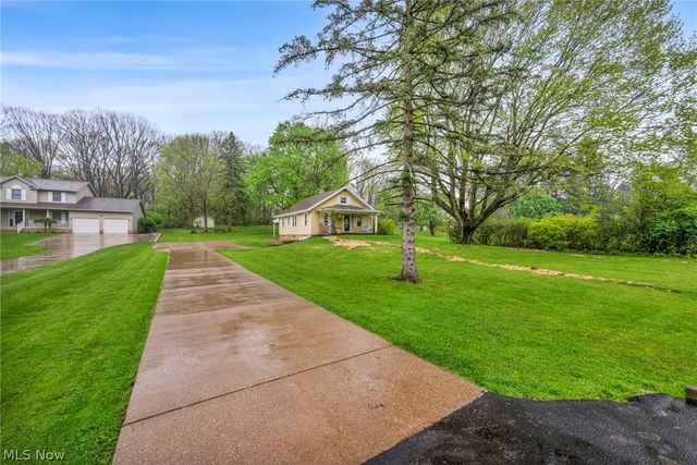 6854 Hillway Avenue NW, North Canton, OH 44720