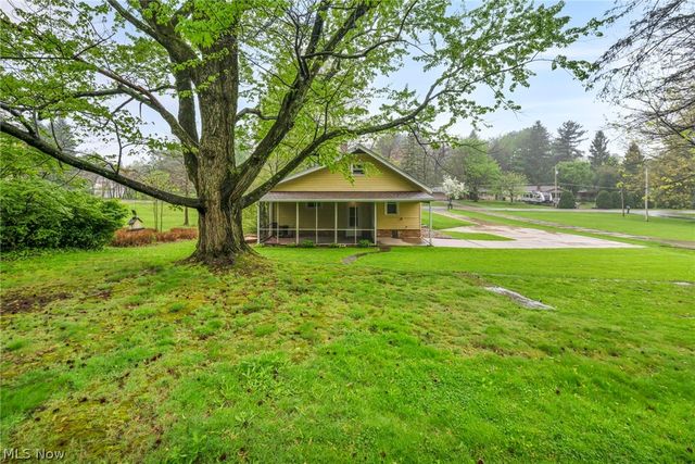 6854 Hillway Avenue NW, North Canton, OH 44720