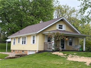 6854 Hillway Avenue NW, North Canton, OH 44720