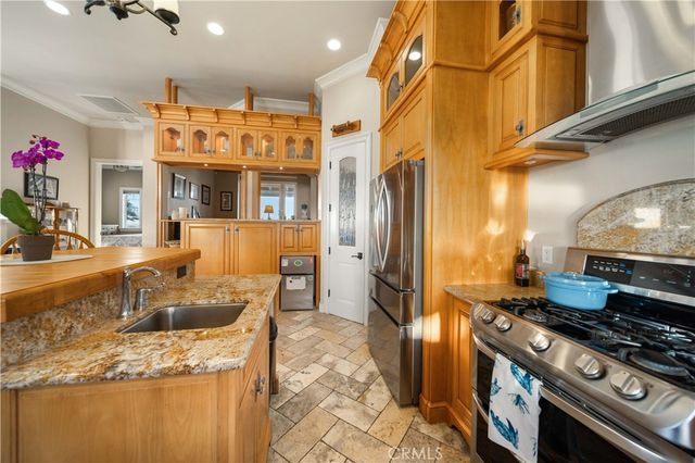 35655 52nd Street E, Palmdale, CA 93552