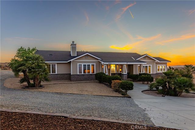 35655 52nd Street E, Palmdale, CA 93552