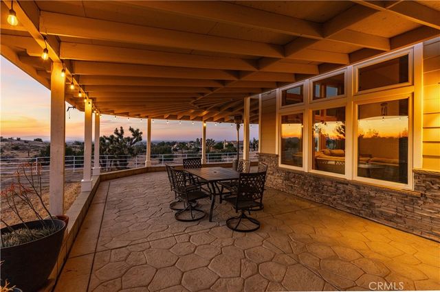 35655 52nd Street E, Palmdale, CA 93552