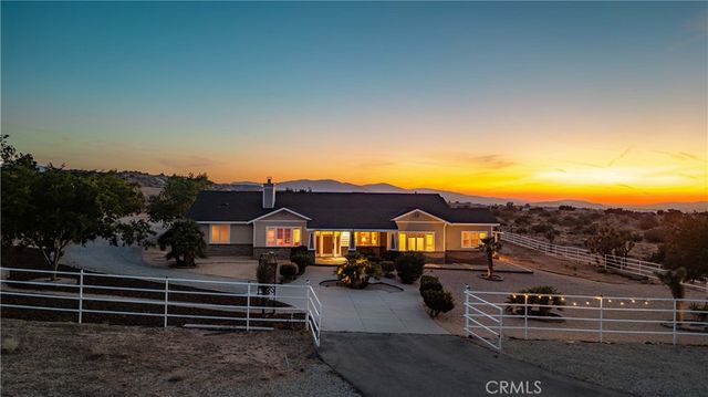 35655 52nd Street E, Palmdale, CA 93552
