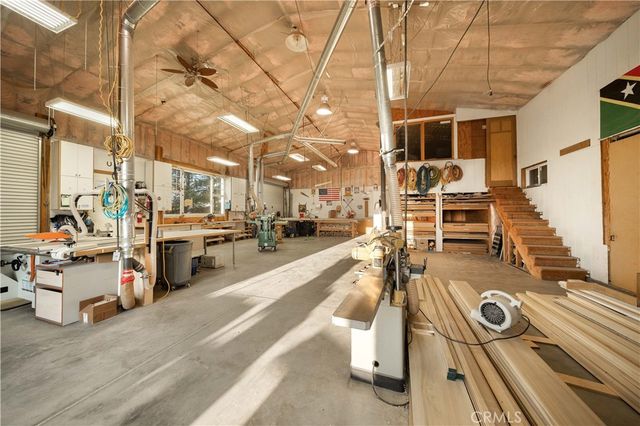 35655 52nd Street E, Palmdale, CA 93552