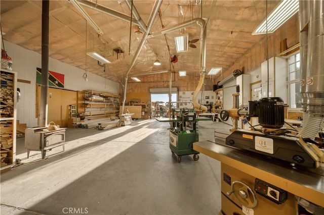 35655 52nd Street E, Palmdale, CA 93552