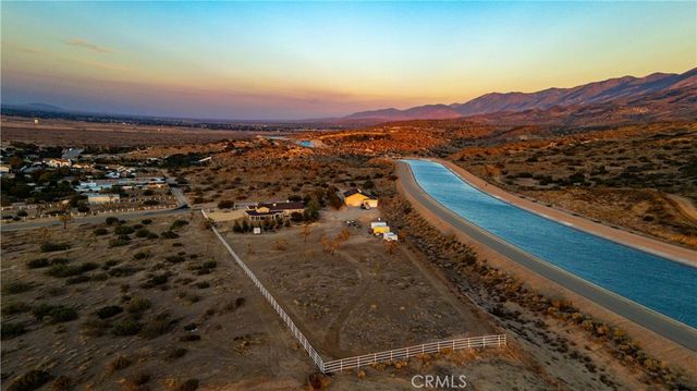 35655 52nd Street E, Palmdale, CA 93552