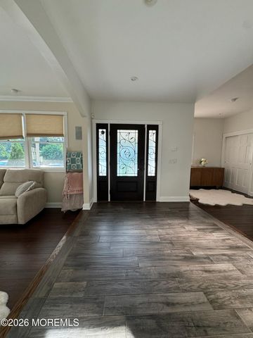 5 Willow Avenue, Matawan, NJ 07747