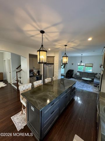 5 Willow Avenue, Matawan, NJ 07747