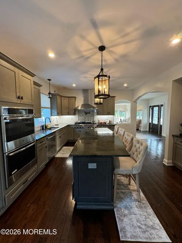5 Willow Avenue, Matawan, NJ 07747
