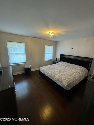5 Willow Avenue, Matawan, NJ 07747