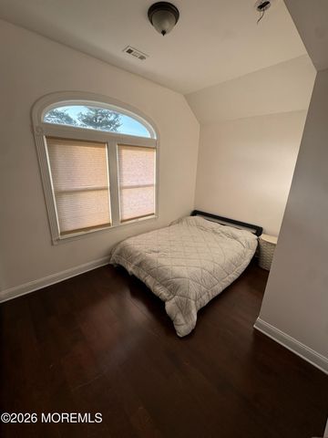 5 Willow Avenue, Matawan, NJ 07747