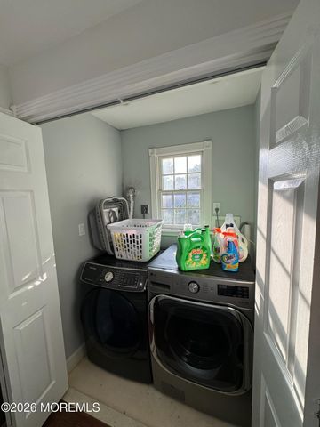 5 Willow Avenue, Matawan, NJ 07747