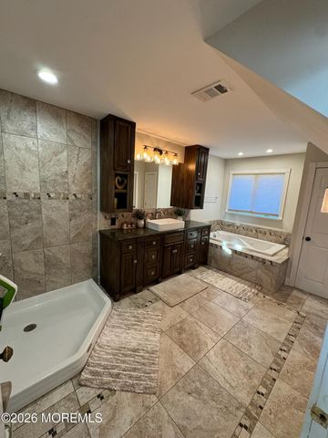 5 Willow Avenue, Matawan, NJ 07747