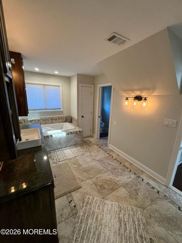 5 Willow Avenue, Matawan, NJ 07747