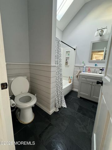 5 Willow Avenue, Matawan, NJ 07747