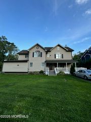 5 Willow Avenue, Matawan, NJ 07747