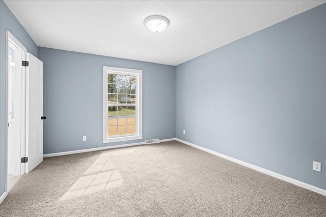 129 Lisa Lane, Dalton, GA 30720