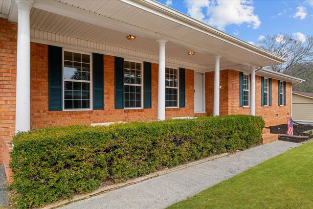 129 Lisa Lane, Dalton, GA 30720
