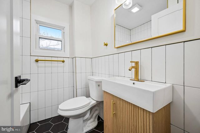 1702 N STILLMAN ST, Philadelphia, PA 19121