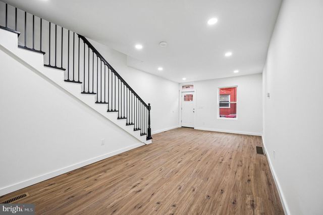 1702 N STILLMAN ST, Philadelphia, PA 19121