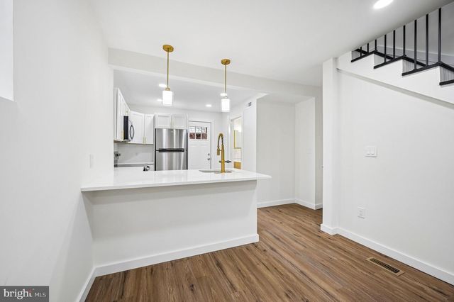 1702 N STILLMAN ST, Philadelphia, PA 19121