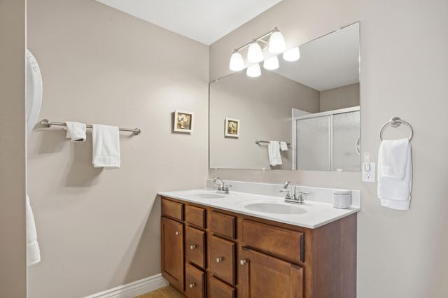 7630 GOLDEN WILLOW DR, Columbia, MO 65202