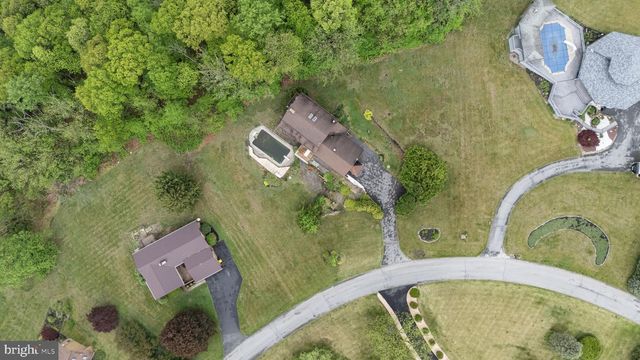 4664 STEVEN LN, Walnutport, PA 18088